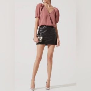 ASTR The Label, Puff Sleeve Bodysuit Dark Blush Pink, Size S, NWOT